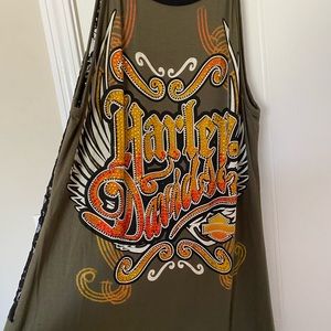 Ladies, Harley Davidson top. Beautiful and in excellent condition.